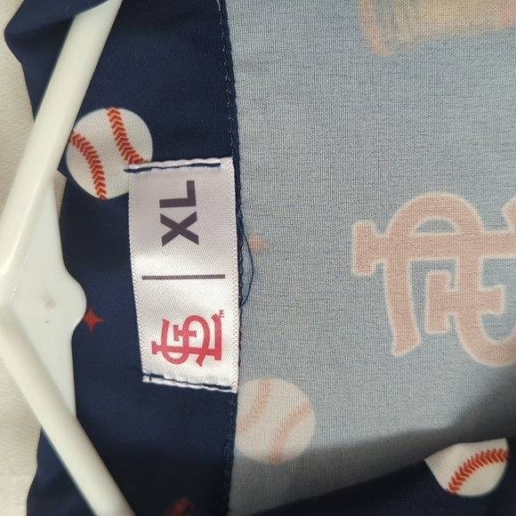 Unbranded St Louis Cardinals Budweiser Baseball Short Sleeve Button Up Size XL - Picture 2 of 5